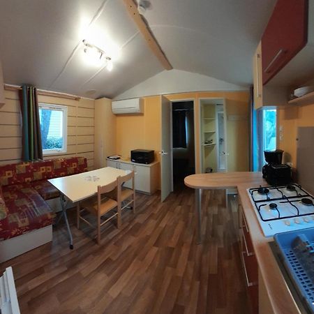 Mobil Home Climatise 5 Pers 11210 Port La Nouvelle Esterno foto