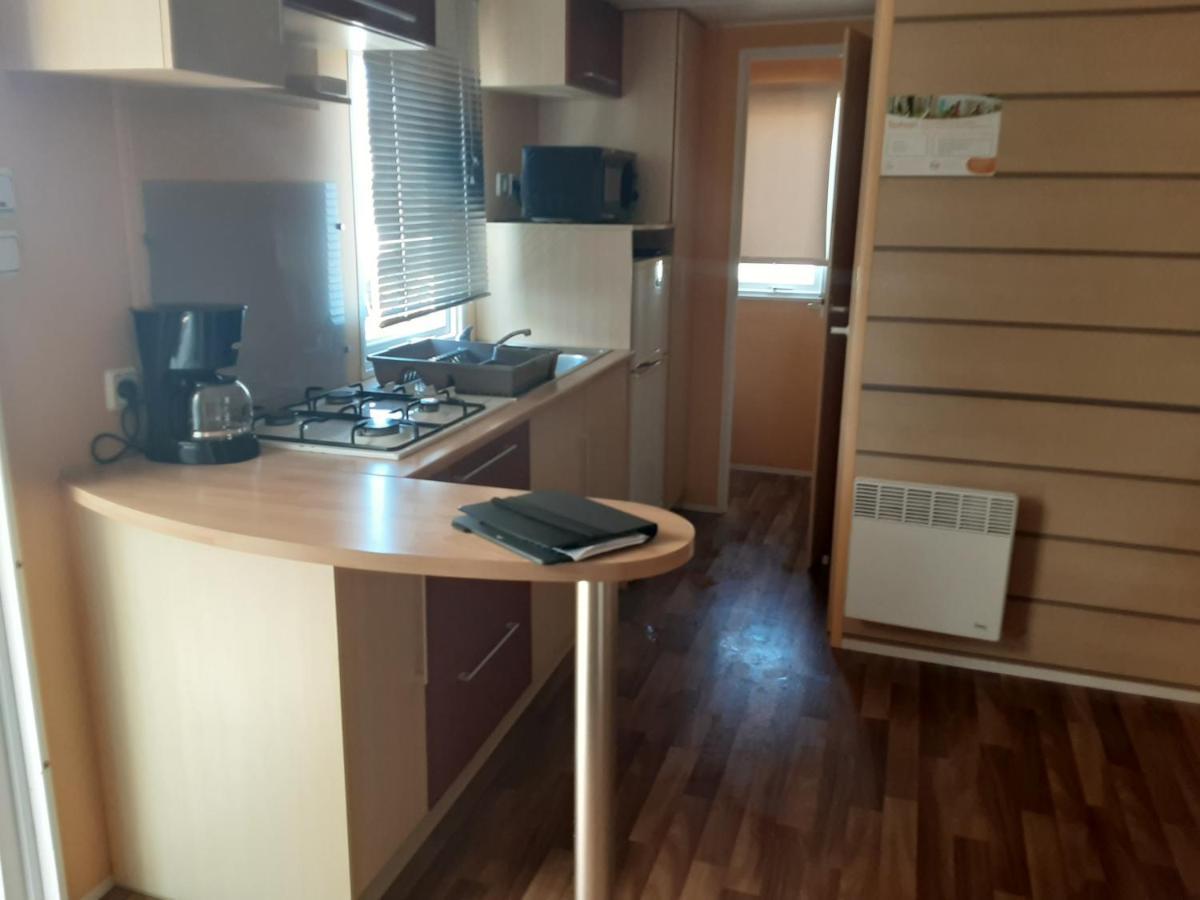 Mobil Home Climatise 5 Pers 11210 Port La Nouvelle Esterno foto